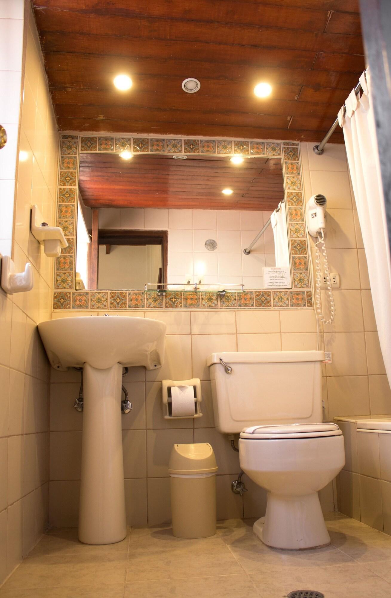 Kituandes Hotel 키토 외부 사진