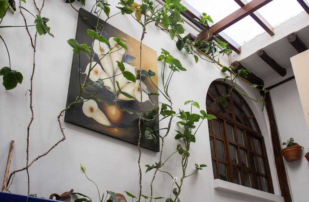 Kituandes Hotel 키토 외부 사진