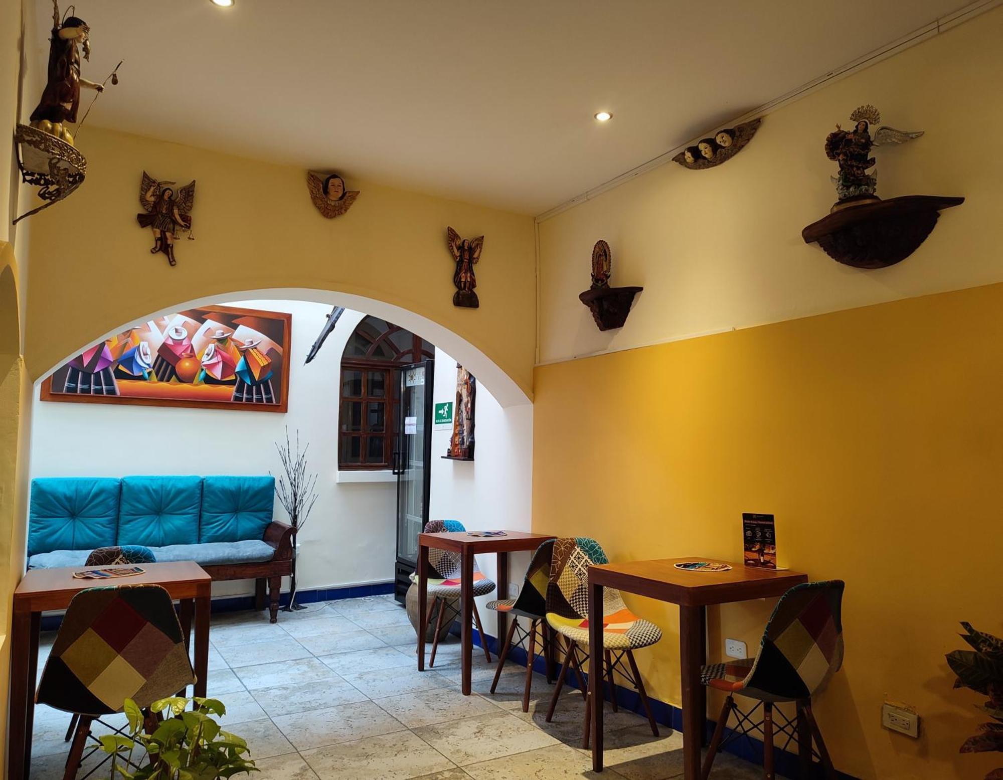 Kituandes Hotel 키토 외부 사진