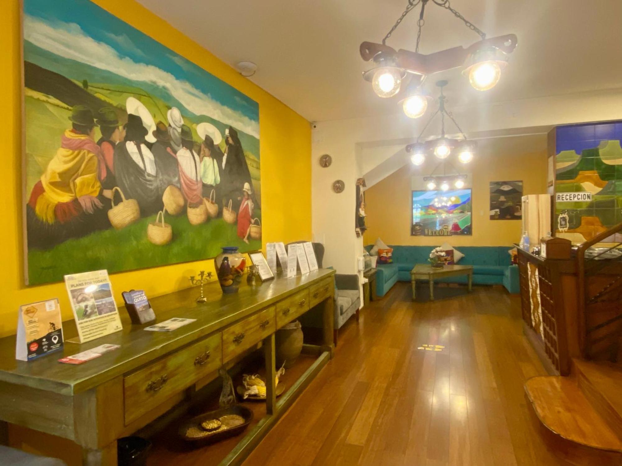 Kituandes Hotel 키토 외부 사진