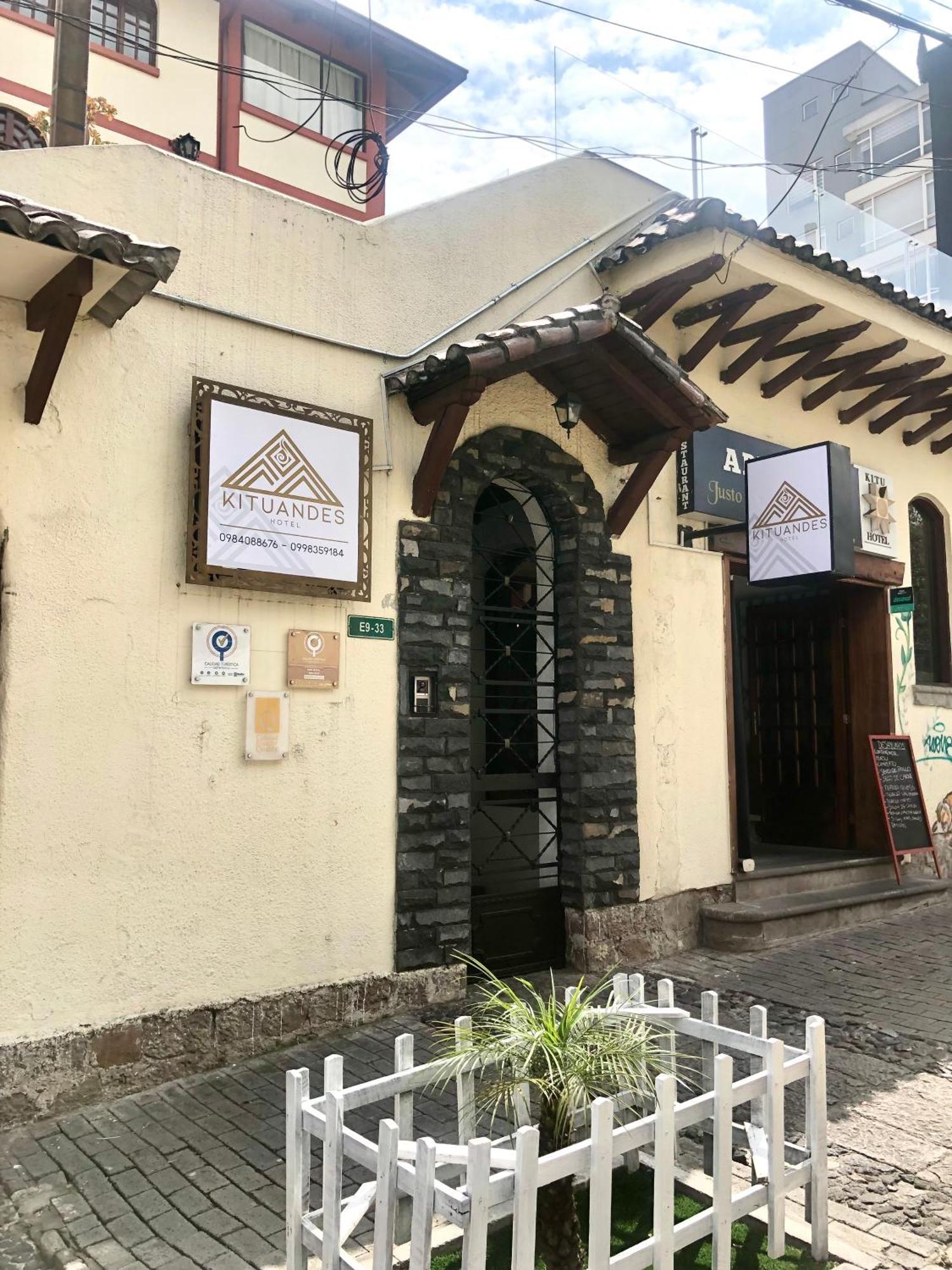 Kituandes Hotel 키토 외부 사진