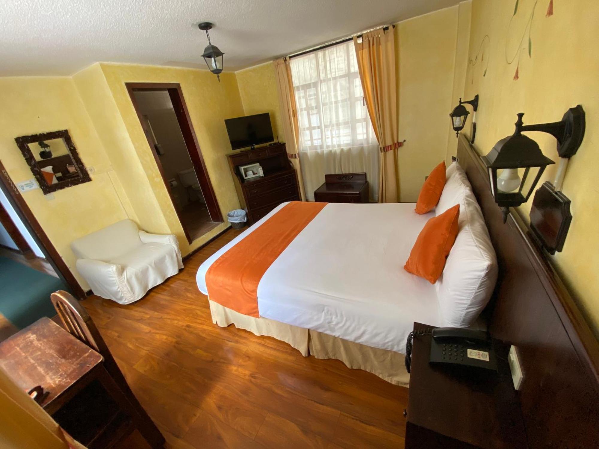 Kituandes Hotel 키토 외부 사진