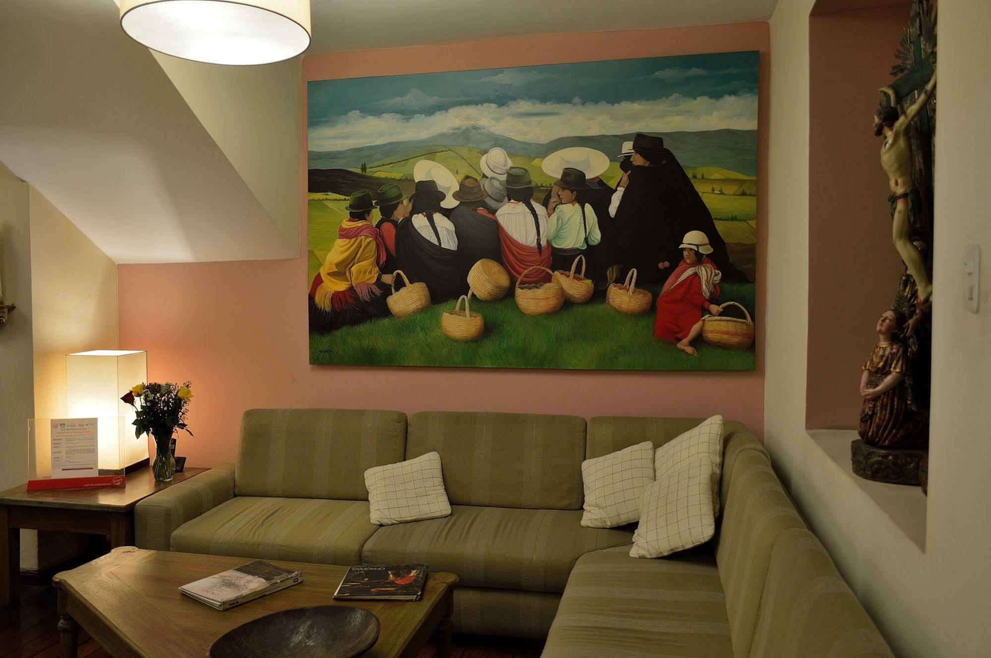 Kituandes Hotel 키토 외부 사진