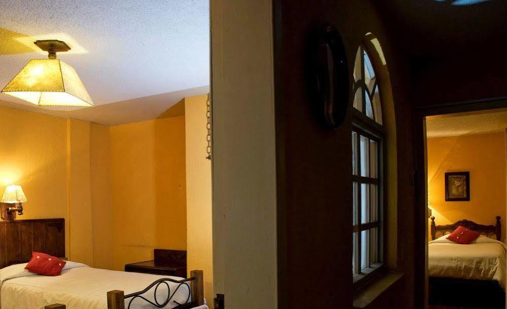 Kituandes Hotel 키토 외부 사진