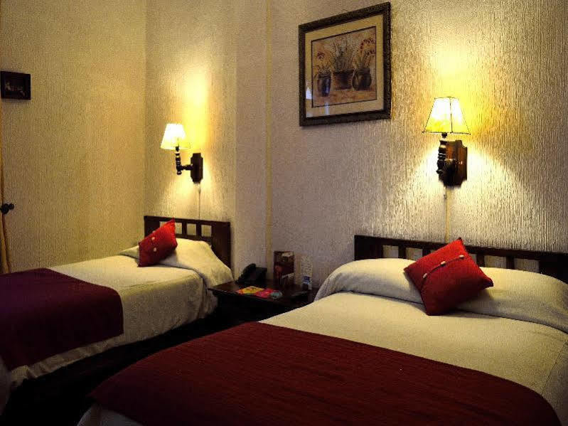 Kituandes Hotel 키토 외부 사진